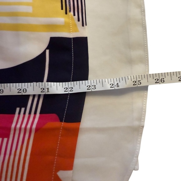 Rose + Olive Artsy Sleeveless Blouse Medium Colorful Abstract Boho Wearable Art - Picture 8 of 9